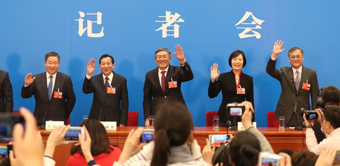 习近平发表重要演讲 吁共建“丝绸之路经济带”(全文)